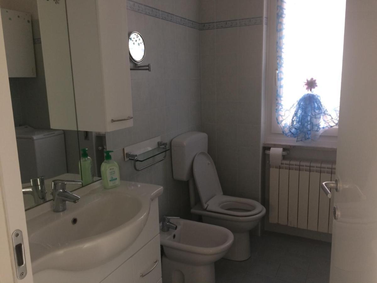 A Casa Di Nonna Luciana - Trilocale Con Giardino Lejlighed Ceriale Eksteriør billede